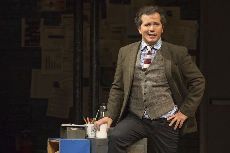 ESP-TEA_JOHN_LEGUIZAMO-0.jpg