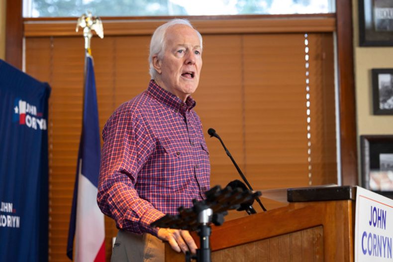El senador republicano de Texas John Cornyn en una parada de campaña en The Woodlands, Texas, el 28 de febrero del 2026. (AP foto/Annie Mulligan)