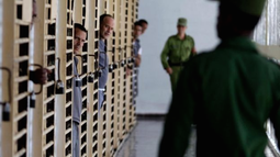 comienzan liberaciones de presos, tras retiro de cuba de la lista de paises patrocinadores del terrorismo