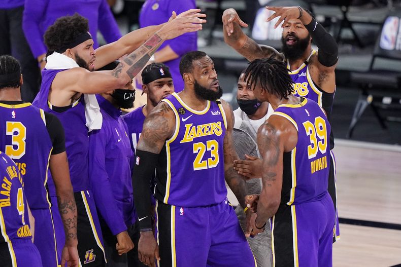 DEP-BAS_LAKERS-AVANZAN-0.jpg