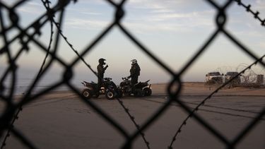Shanahan promete acelerar planes para proteger la frontera