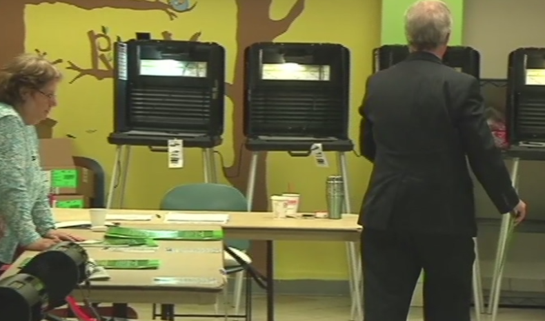 elecciones en coral gables.png