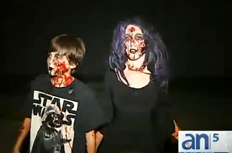 Cada año la Casa del Horror ubicada en el Internacional Mall abre sus puertas durante estas fechas para aterrorizar a quienes se acerquen a visitarla.