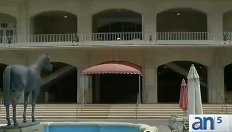 La policía de Hialeah investiga un robo ocurrido este domingo en el casino Hialeah Park que dejó asombrados a clientes y guardias de seguridad.