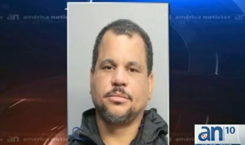 Esta noche esta tras las rejas un hombre acusado de asaltar a punta de pistola a una mujer en Hialeah a quien había conocido horas antes.