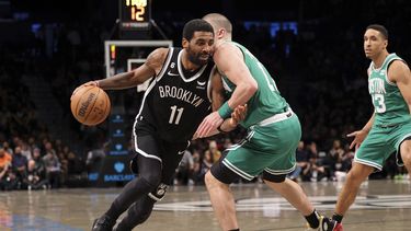 Nike pone fin a su relación con Kyrie Irving