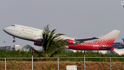 aerolineas rusas suspenden vuelos a cuba por falta de combustible y profundizan el aislamiento aereo del regimen