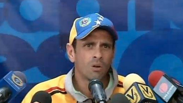 Capriles: "El Gobierno quiere callar  al pueblo a punta de plomo"