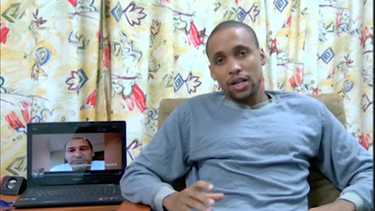 Mantienen incomunicado a Denis Solís