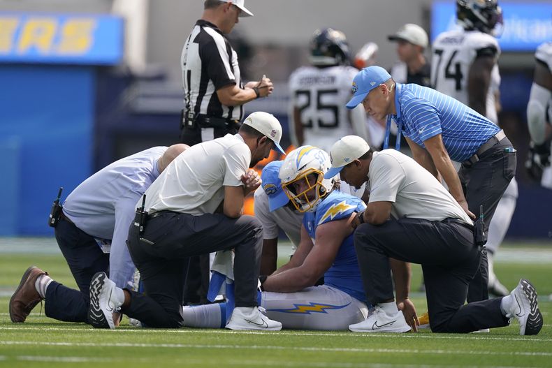 DEP-NFL CHARGERS-BOSA