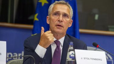 nadie dijo que seria facil: stoltenberg reacciona a las palabras de que en ucrania 500.000 hombres han muerto