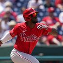 Filis derrotan 5-3 a Nacionales; Harper consigue 3 hits