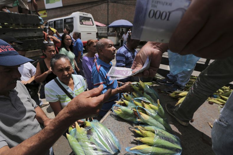 REP-AMS-ECO_VENEZUELA-ESCASEZ_DE_EFECTIVO-0.jpg