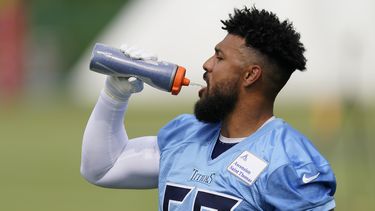 En foto del 26 de julio del 2023, el linebacker de los Titans de Tennessee Harold Landry III durante el campamento de entrenamiento del equipo. (AP Foto/George Walker IV)