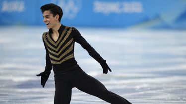 El patinador mexicano Carrillo pasa de ronda en Beijing