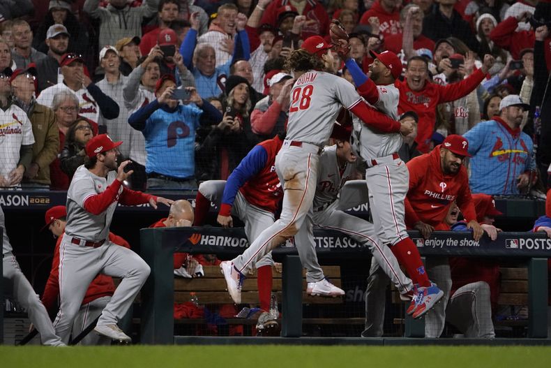DEP-BEI FILIS-CARDENALES