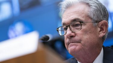 Powell dice que la Fed busca una recuperación “inclusiva”