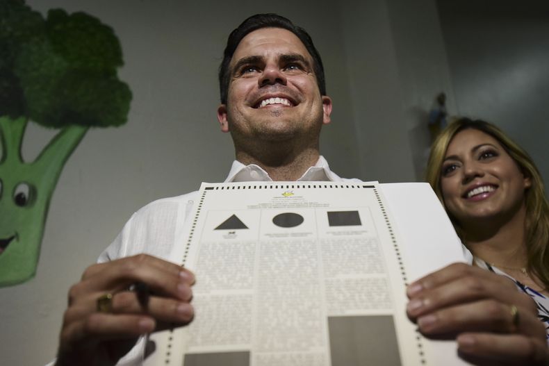 CAR-POL_PUERTO_RICO-ESTADIDAD-REFERENDO-1.jpg