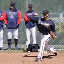 Bravos inician entrenamientos con Acuña, pero sin Freeman