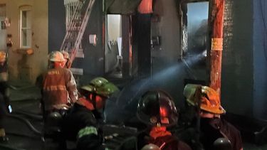 un padre y sus tres hijos puertorriquenos mueren en un incendio en su casa en filadelfia