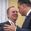 Los senadores demócratas por California Adam Schiff y Alex Padilla en el Congreso en Washington el 11 de diciembre del 2024. (AP foto/Ben Curtis)
