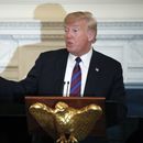 Trump arremete contra Google, alega parcialidad en búsquedas