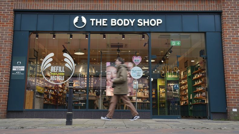 Una tienda The Body Shop en Canterbury, Inglaterra, el 13 de febrero de 2024. (Gareth Fuller/PA vía AP)