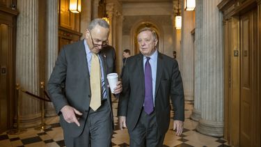 Senado rechaza propuestas migratorias; “dreamers” al limbo
