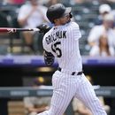 Rockies vencen 8-5 a Padres; Grichuk produce 3 carreras