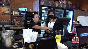 con una economia golpeada los residentes de miami temen regresar a una cuarentena mas estricta