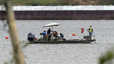 El huracán Harvey lleva sustancias peligrosas a río de Texas