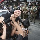 ¿Rusia aviva protestas en Chile?