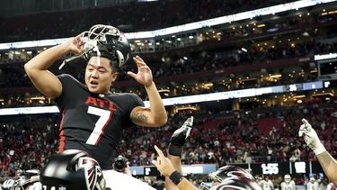 Falcons sacan triunfo de 37-34 ante Panthers en tiempo extra