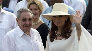cristina fernandez: he sentido que el che nos miraba a todos