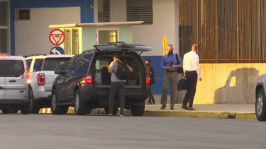 llegan los primeros diplomaticos a la embajada de eeuu en la habana para reanudar los tramites migratorios