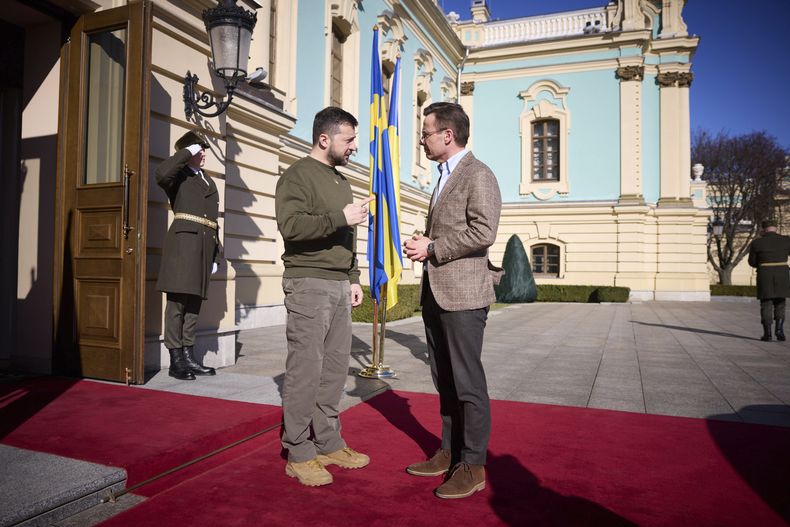EUR-GEN UCRANIA-GUERRA SUECIA