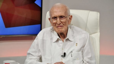 muere a los 95 anos el gallego fernandez, historico dirigente de la dictadura cubana