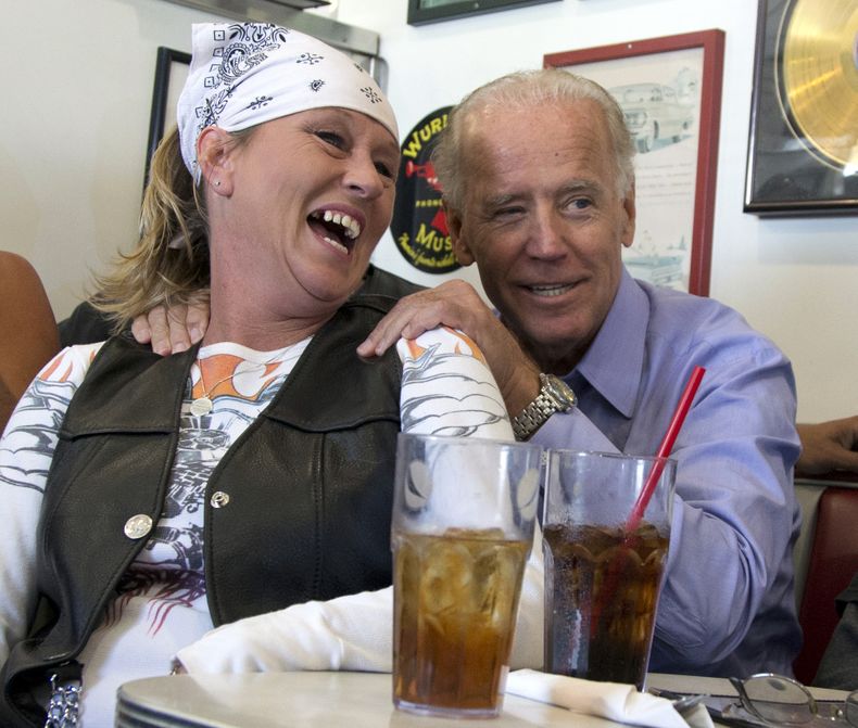 AMN-GEN_TRUMP-BIDEN-0.jpg