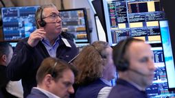 Corredores bursátiles en la sede de la Bolsa de Valores de Nueva York el 13 de abril del 2026. (AP foto/Seth Wenig) Corredores bursátiles en la sede de la Bolsa de Valores de Nueva York el 13 de abril del 2026. (AP foto/Seth Wenig)