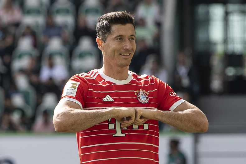 DEP-FUT BAYERN-LEWANDOWSKI
