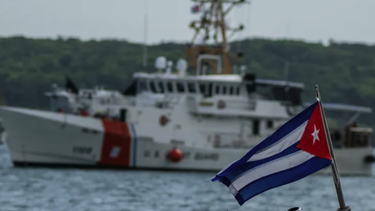 Cuba recibe 41 migrantes devueltos por EEUU y suman ya 1.843 este año