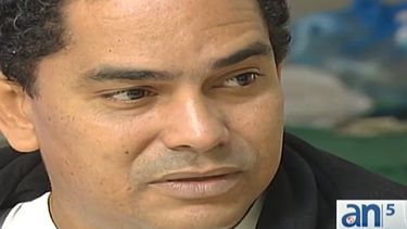 americateve | Un periodista deportivo de la más importante emisora radial oficialista en Cuba, Radio Rebelde, llegó a Miami tras cruzar la frontera de Estados Unidos con México.