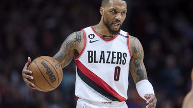ARCHIVO - Damian Lillard de los Trail Blazers de Portland durante un juego ante los Knicks de Nueva York, el martes 14 de marzo de 2023. (AP Foto/Craig Mitchelldyer)