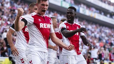 Schalke pierde ante Colonia en su retorno a la Bundesliga