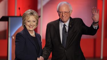bernie sanders y hillary clinton se enfrentan una vez mas en un debate televisado
