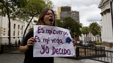 Se manifiestan en favor del aborto en Venezuela