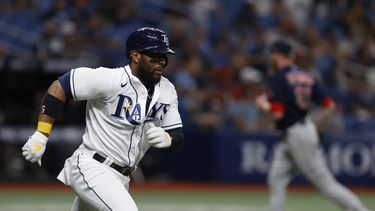 Díaz lidera el triunfo de los Rays 10-5 ante Medias Rojas