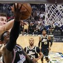 Gordon anota 29 y Nuggets ganan a los Clippers por 114-104