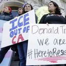 Planes de Trump entorpecerían futuro de jóvenes con DACA