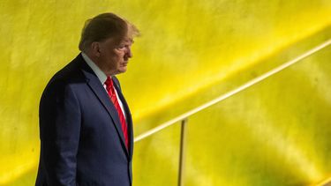 Pelosi anuncia proceso para juicio político a Trump